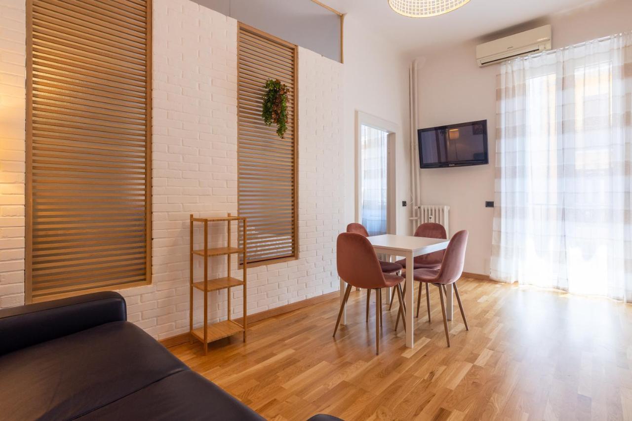 Italianflat - Solari Apartment Milano Exteriör bild